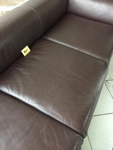 Xử lý xong trông như bộ sofa mới tinh